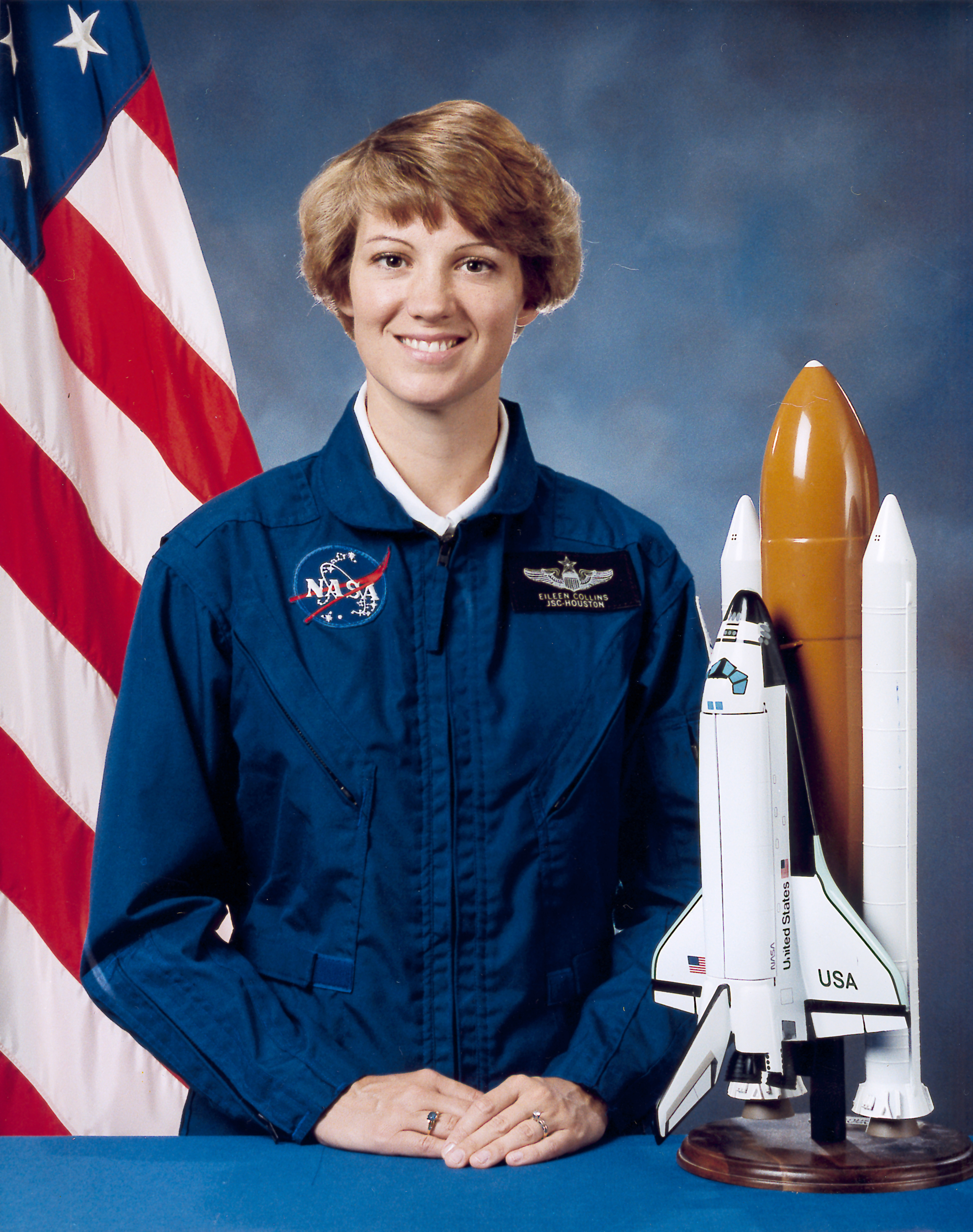 eileen collins space shuttle home